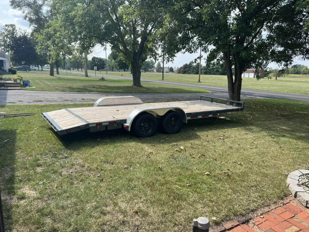 Custom lawn mowing service experts serving Donna, TX - Blue Valley Lawn Service & Trailer Rentals