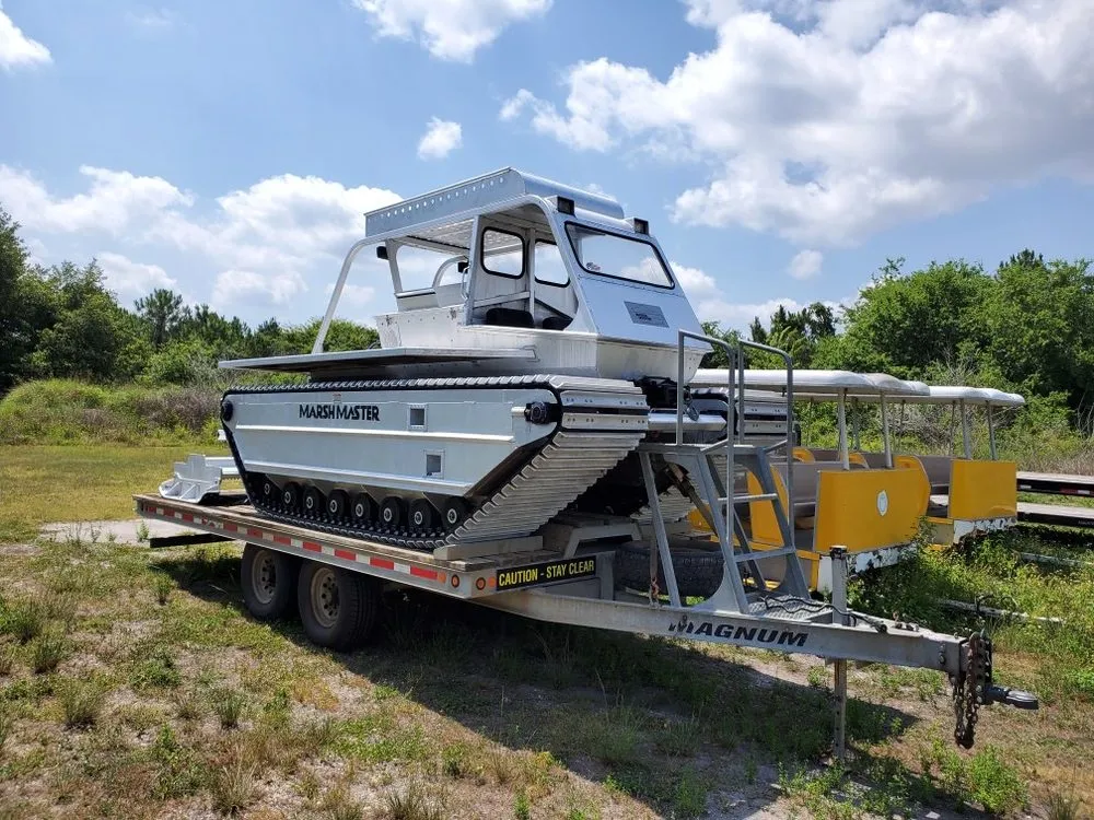 Expert lawn care service with custom design across New Port Richey, FL - Blue Water Aquatics