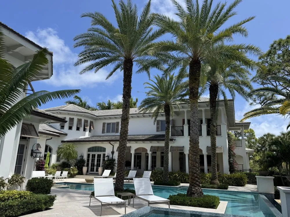 Trusted landscaping services in Hobe Sound, FL - Blue Water Landscape