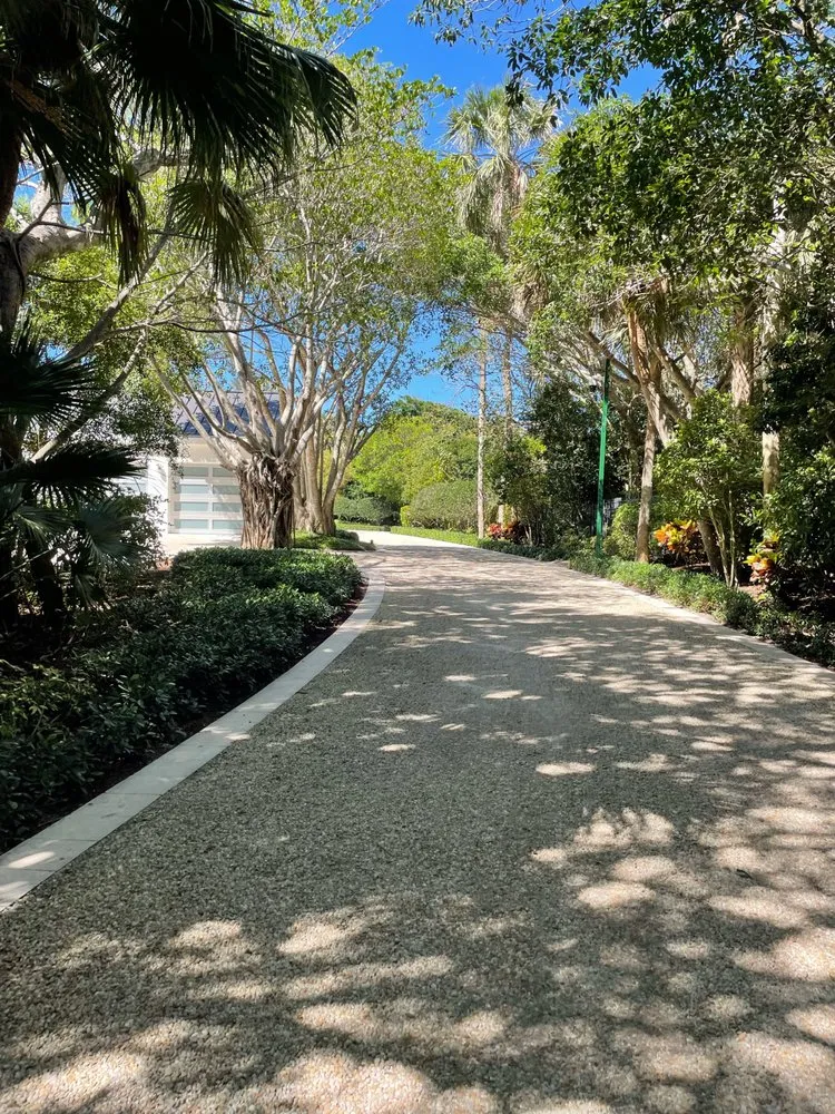 Reliable landscape installation experts serving Hobe Sound, FL - Blue Water Landscape