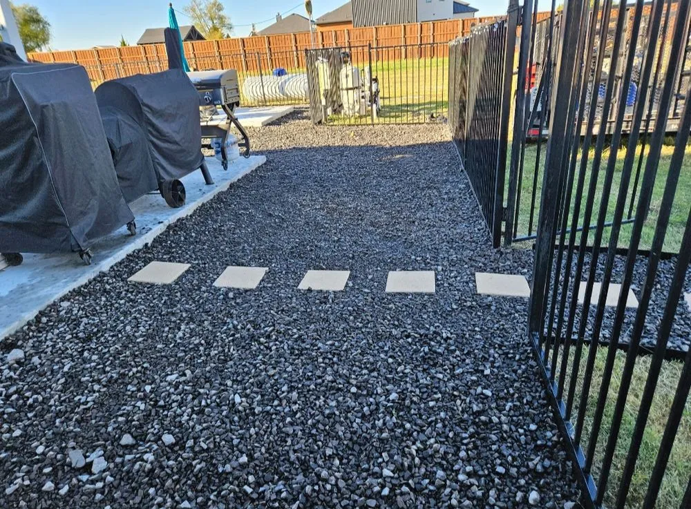 Professional yard cleanup service in Richardson, TX - Bluebonnet Gardens Lawn Care Service