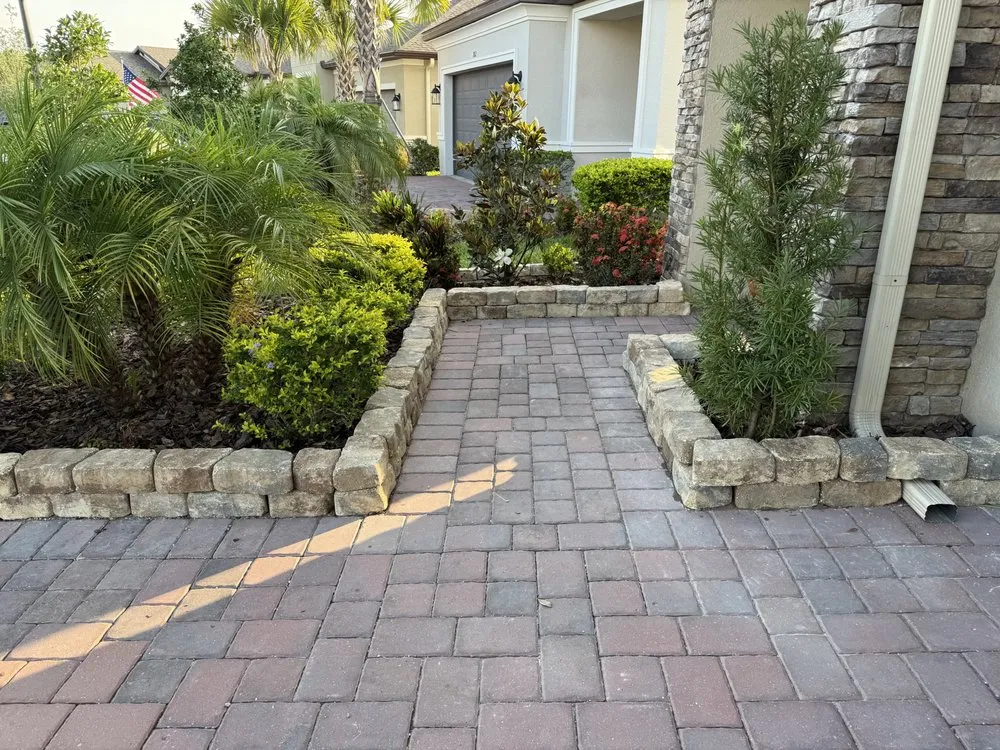 Trusted lawn care service in Kissimmee, FL by Bluecollar Handyman Landscaping & General Maintenance