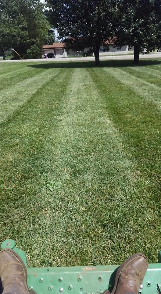 Reliable residential landscaping near you in Bowling Green, KY by Bluecollar Lawn & Landscape