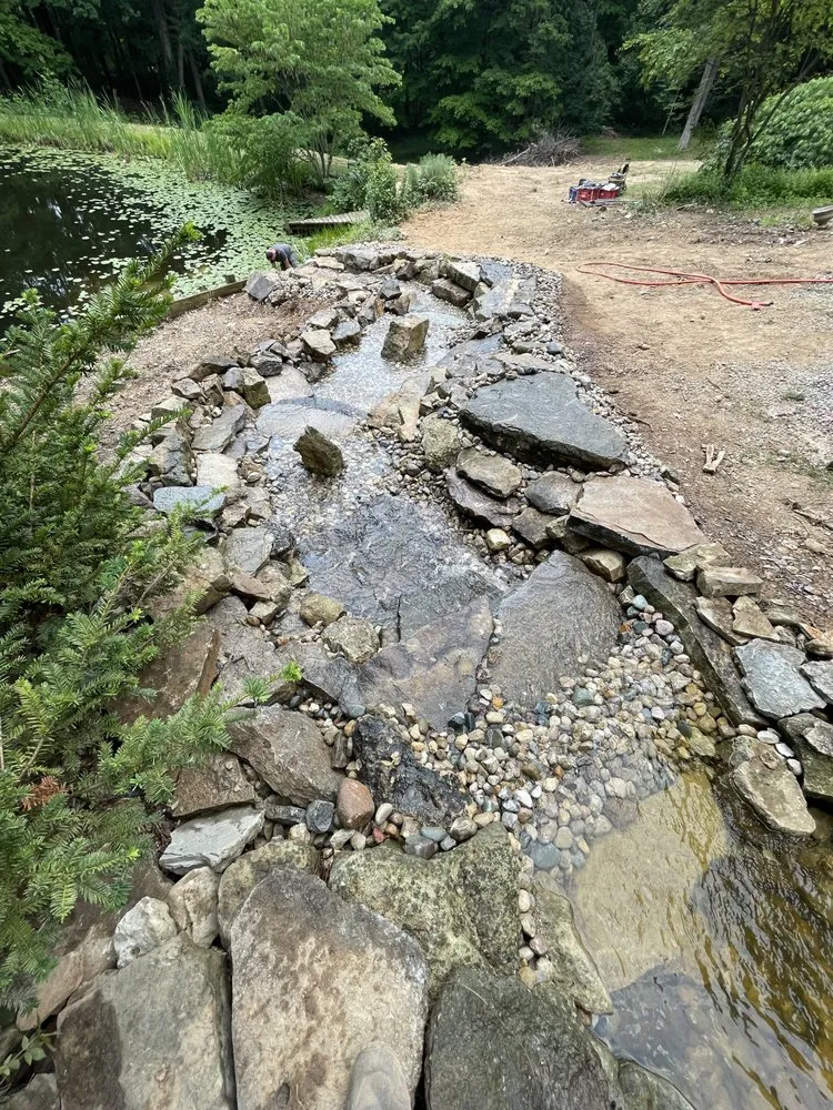 Affordable landscape installation experts serving Lebanon Junction, KY - Bluegrass Aquascapes