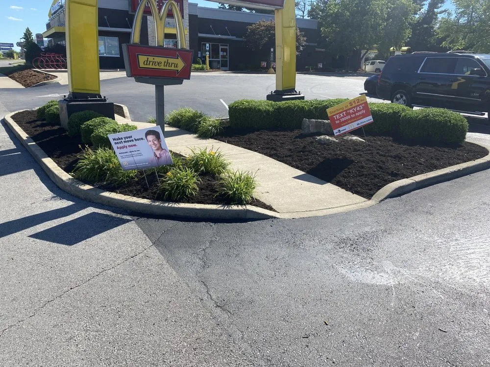 Top-rated outdoor landscaping in Frankfort, KY by Bluegrass Cuts