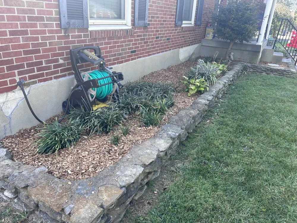 Reliable lawn care service in Louisville, KY - Bluegrass Elite Lawns