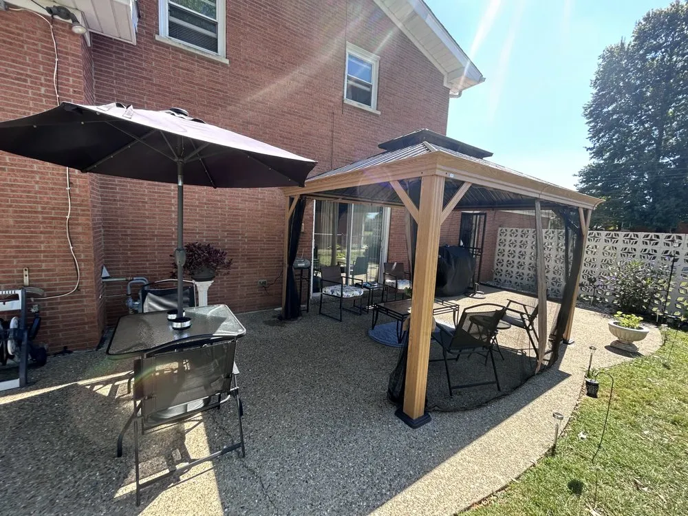 Trusted lawn mowing service experts serving Louisville, KY - Bluegrass Elite Lawns