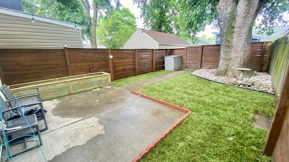 Custom landscaping services experts serving Louisville, KY - Bluegrass Gardening