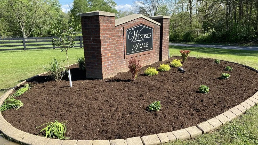 Reliable landscape design for beautiful yards in Louisville, KY by Bluegrass Gardening