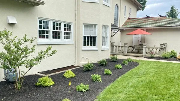 Bluegrass Gardening Logo