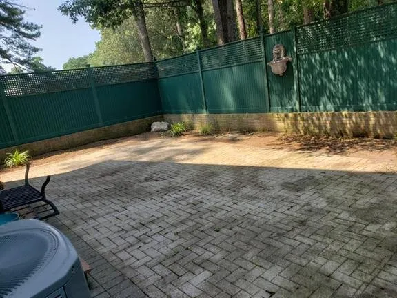 Affordable outdoor landscaping experts serving Chesapeake, VA - Bluegrass Lawn Care