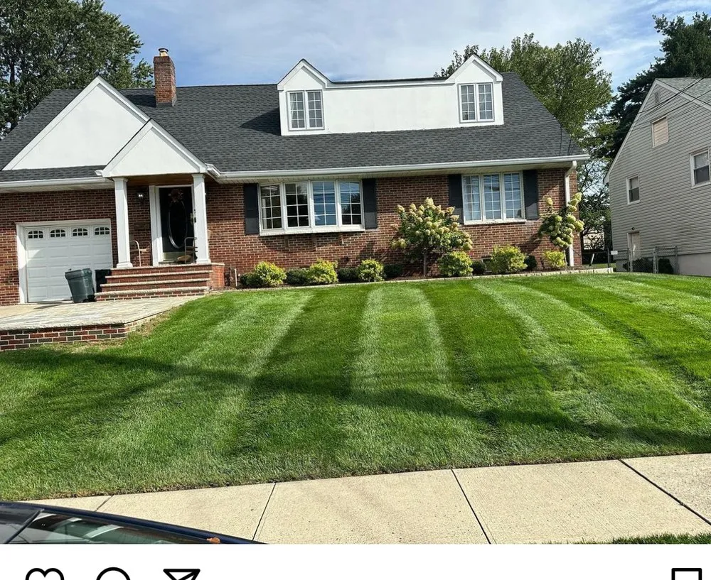 Custom yard cleanup service in Clifton, NJ by Bluegrass Lawn Care