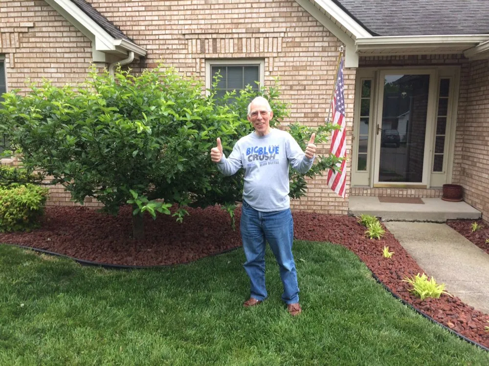 Expert yard cleanup service experts serving Berea, KY - Bluegrass Turf & Landscape