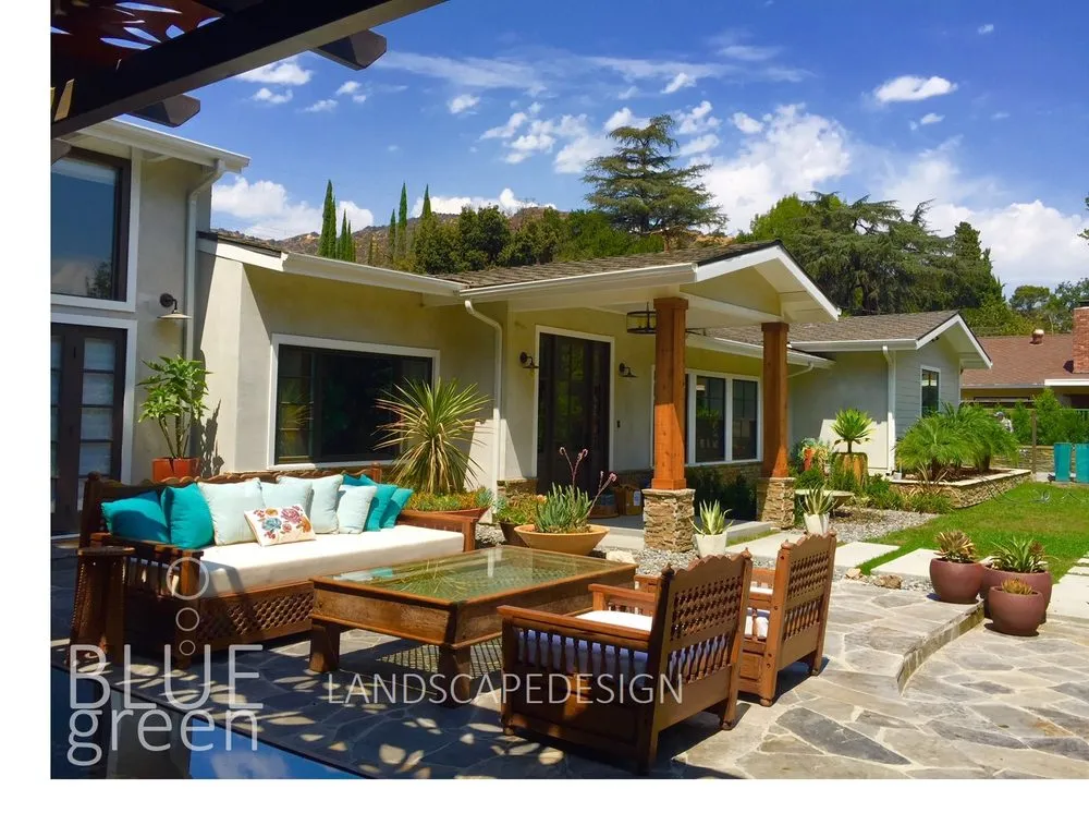 Affordable lawn mowing service in Glendale, CA by BlueGreen Landscape Design