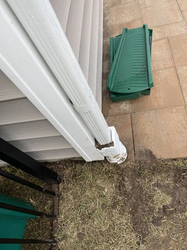 Custom yard maintenance in Myrtle Beach, SC by BluePeak Landscaping