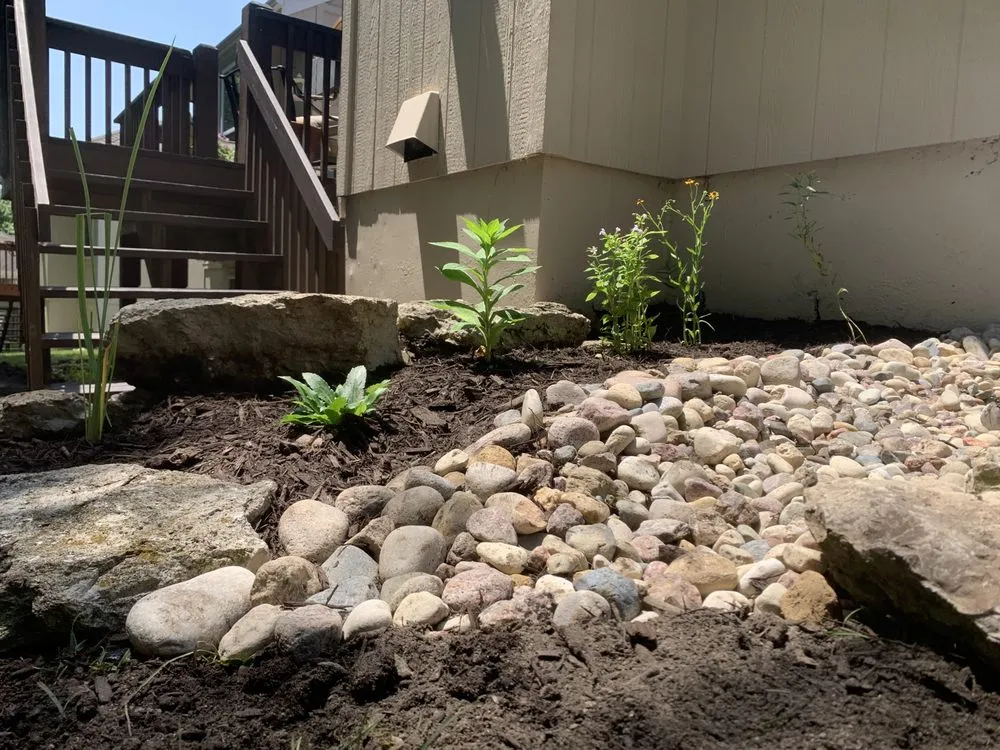 Expert garden landscaping in Kansas City, MO by Bluestem Habitat Restoration