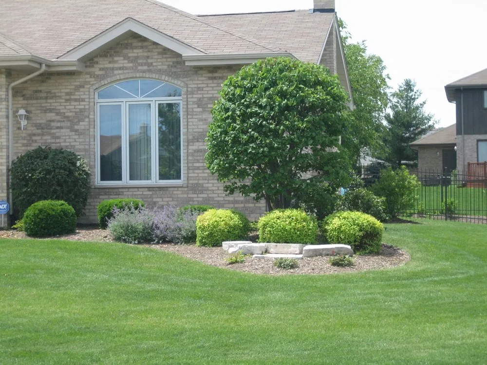 Professional yard cleanup service experts serving New Lenox, IL - Bluestone Landscape