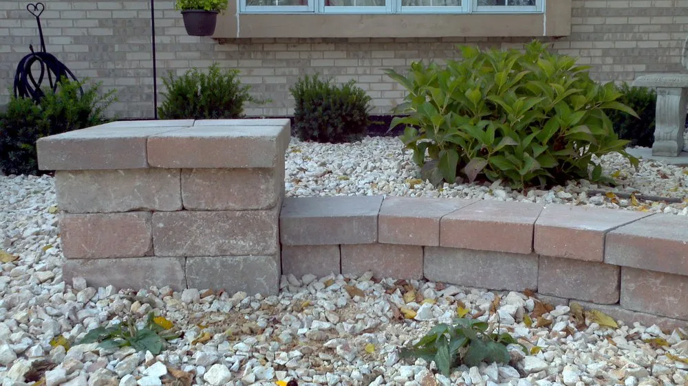 Reliable garden landscaping near you in New Lenox, IL by Bluestone Landscape