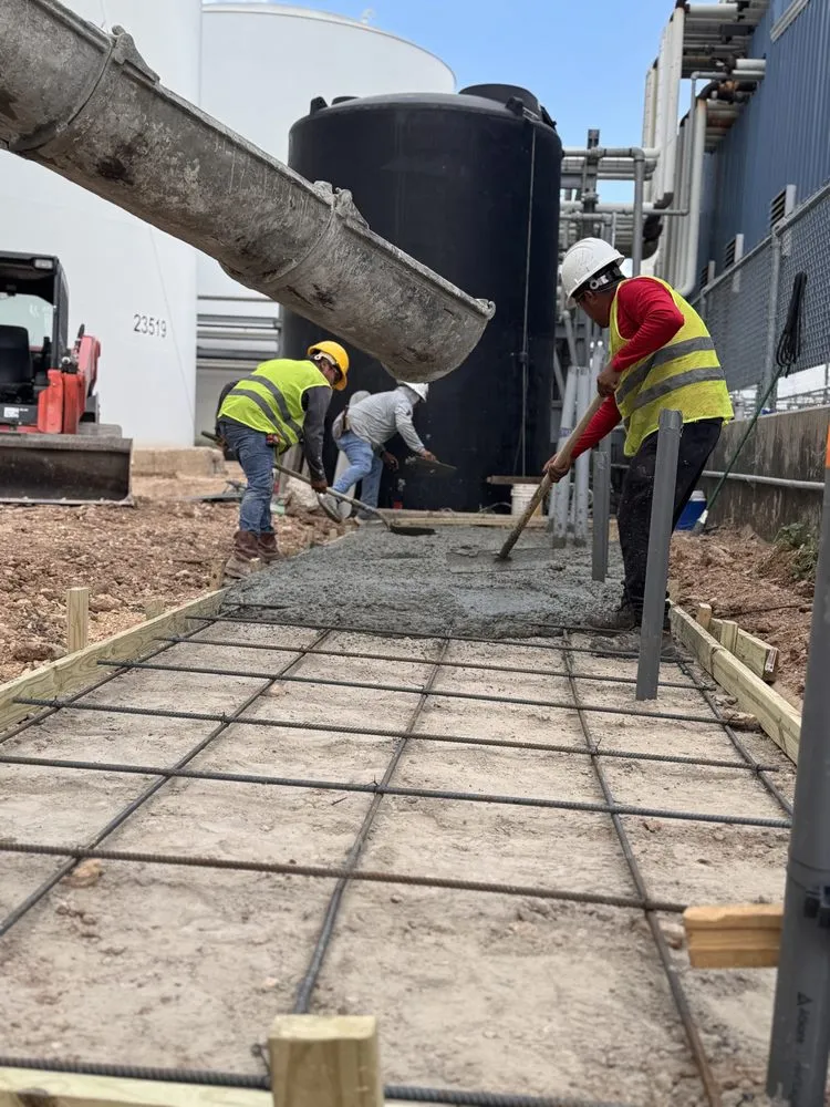 Custom residential landscaping near you in Houston, TX by Bluestone Services