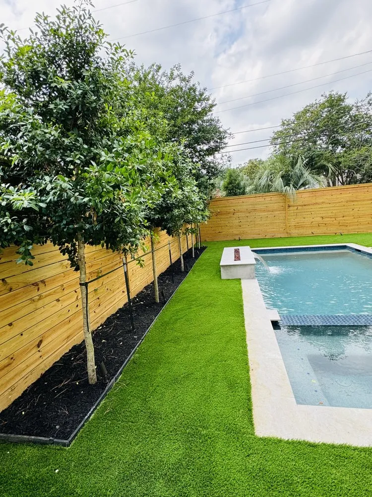 Professional outdoor landscaping experts serving Houston, TX - Bluestream Landscape