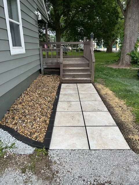 Expert residential landscaping near you in East Peoria, IL by Bluetown Landscaping