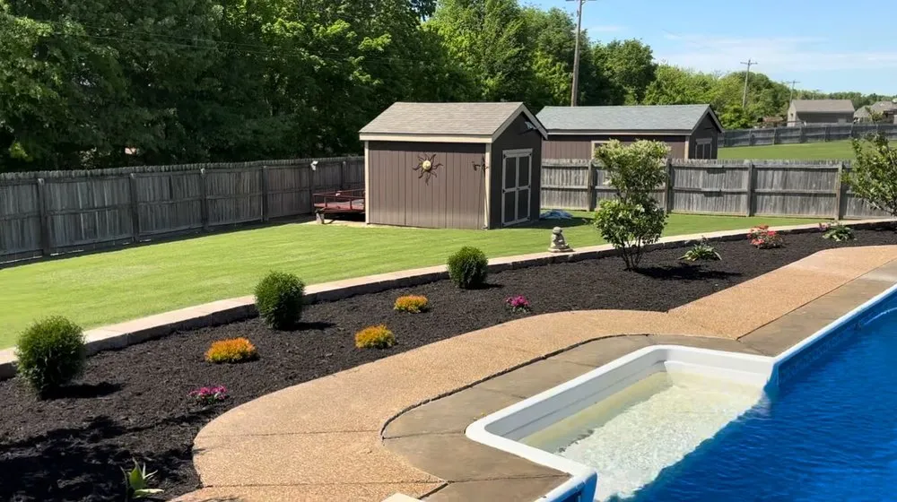 Affordable garden landscaping in Collierville, TN - Bluff City Tree & Landscape