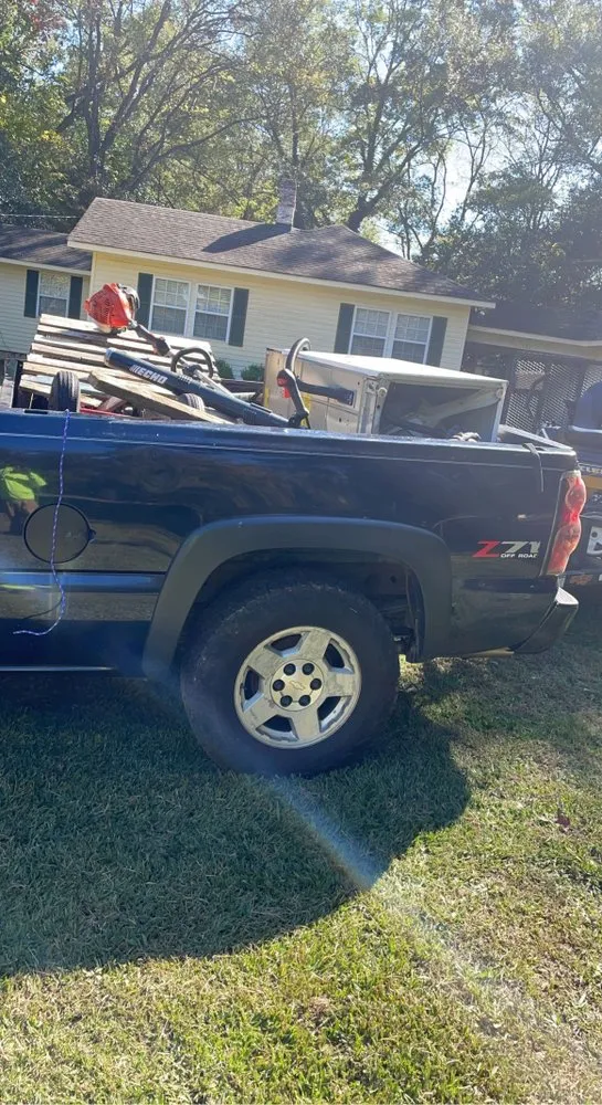 Top-rated outdoor landscaping experts serving Macon, GA - BluJay Lawn Care & Hauling