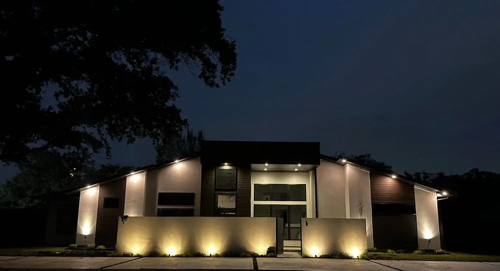 Top-rated lawn mowing service experts serving Addison, TX - Blum Landscape