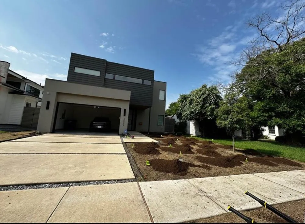 Custom landscaping services in Addison, TX - Blum Landscape