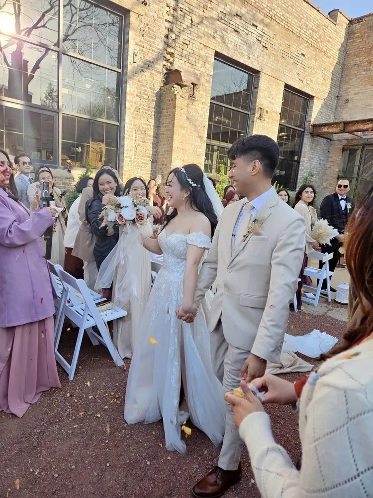 Professional yard maintenance in Sycamore, IL - Blumen Gardens