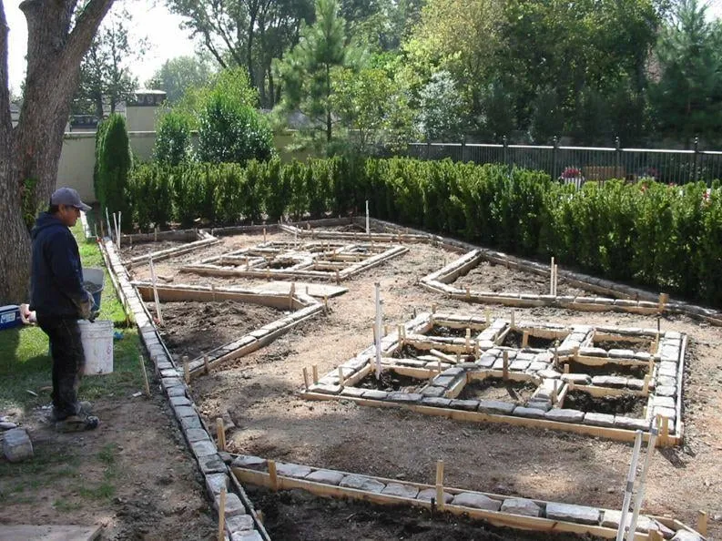 Trusted yard cleanup service in Tulsa, OK by Bluum Outdoor Environments