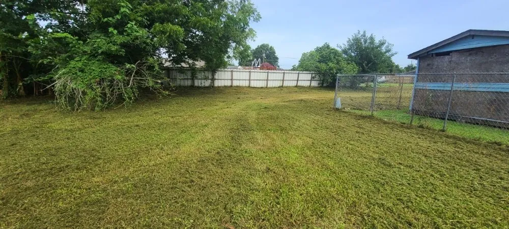 Local landscape installation in Lacombe, LA - B&M Home Services