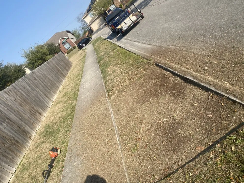 Professional lawn care service for beautiful yards in New Braunfels, TX by B&M Landscape Service