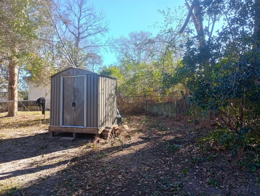 Custom garden landscaping in Grovetown, GA - B&M Landscaping