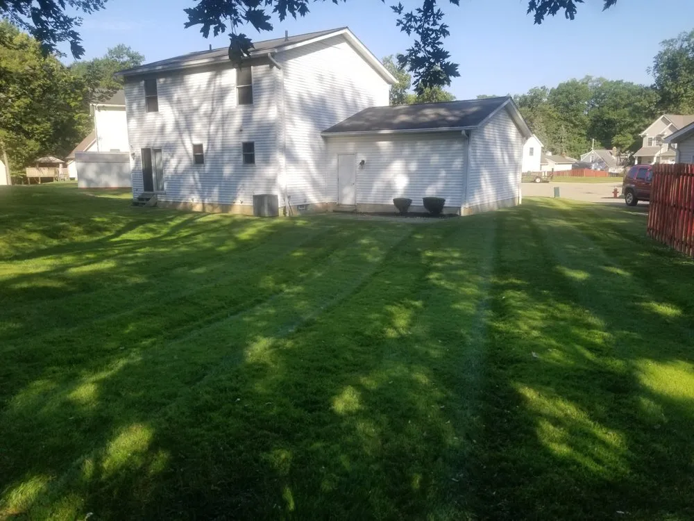 Professional yard maintenance experts serving Maple Heights, OH - BMG Turf Works