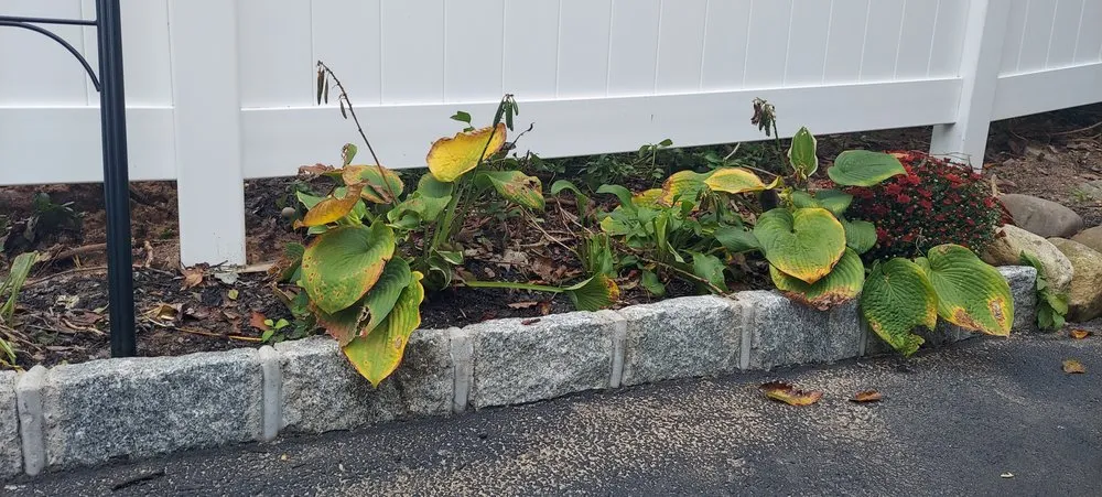 Custom residential landscaping for homes in Shoreham, NY by BMHW