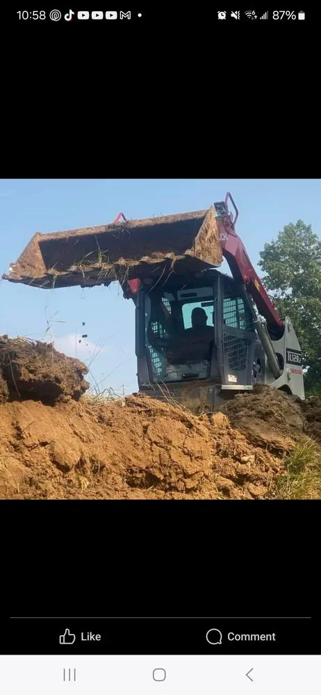 Top-rated landscaping services in Warrenton, MO by BMR Earthworks