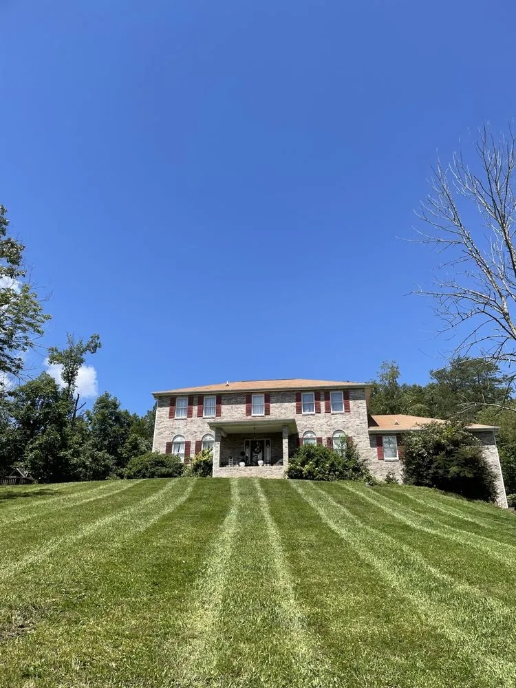 Professional lawn mowing service with custom design in Abingdon, VA by B&N Lawn And Tree Service