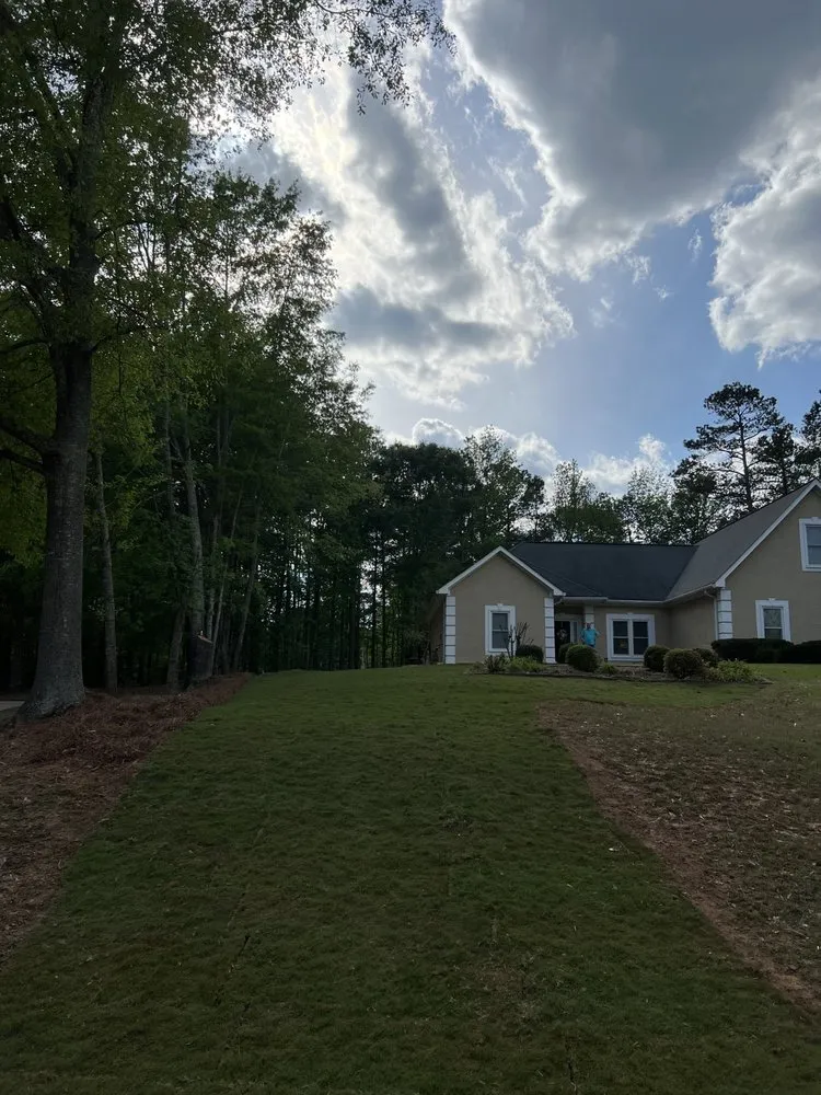 Trusted lawn care service in Fayetteville, GA - B&N Lawn Maintenance