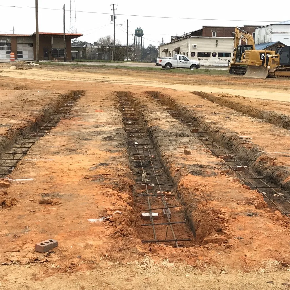 Custom yard cleanup service for outdoor upgrades in Gulf Shores, AL by BNB Construction Service