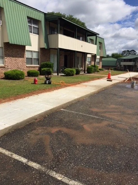 Custom lawn mowing service in Gulf Shores, AL by BNB Construction Service