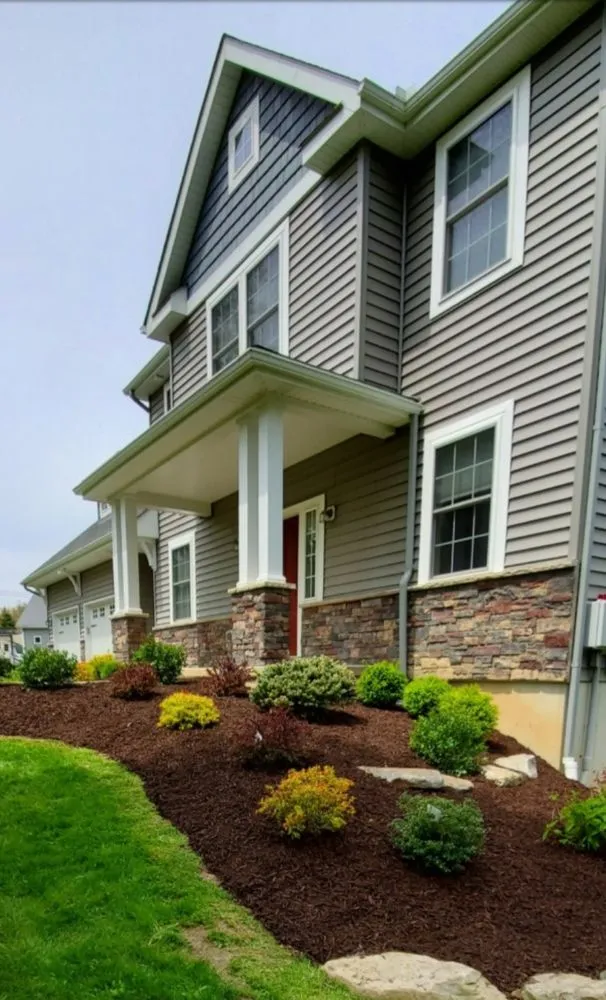 Top-rated yard cleanup service experts serving Stroudsburg, PA - BNG Lawn Care and Landscape