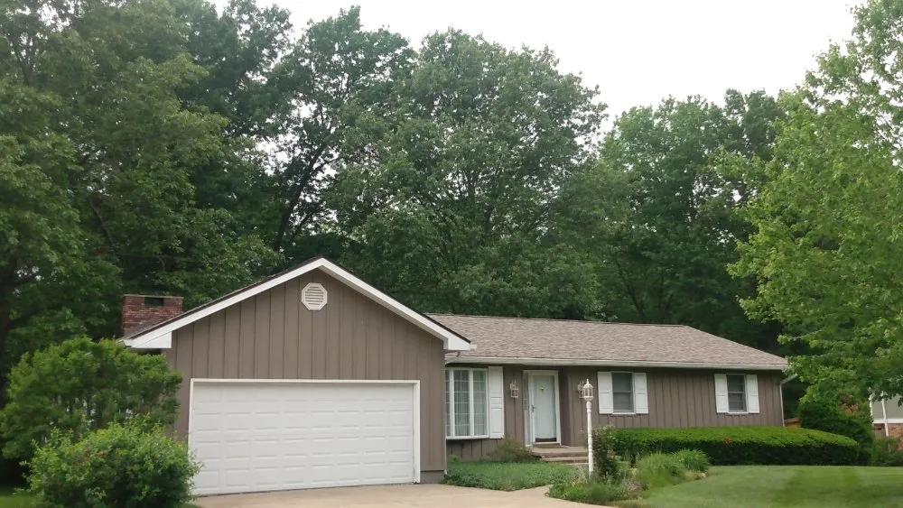 Trusted outdoor landscaping experts serving Benton, IL - BO powerwashing & concrete cleaning