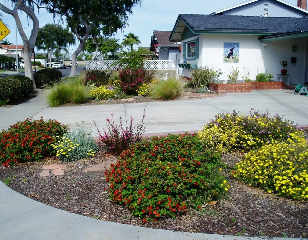 Trusted landscaping services in Long Beach, CA by Bob & Mimmy's Gardening