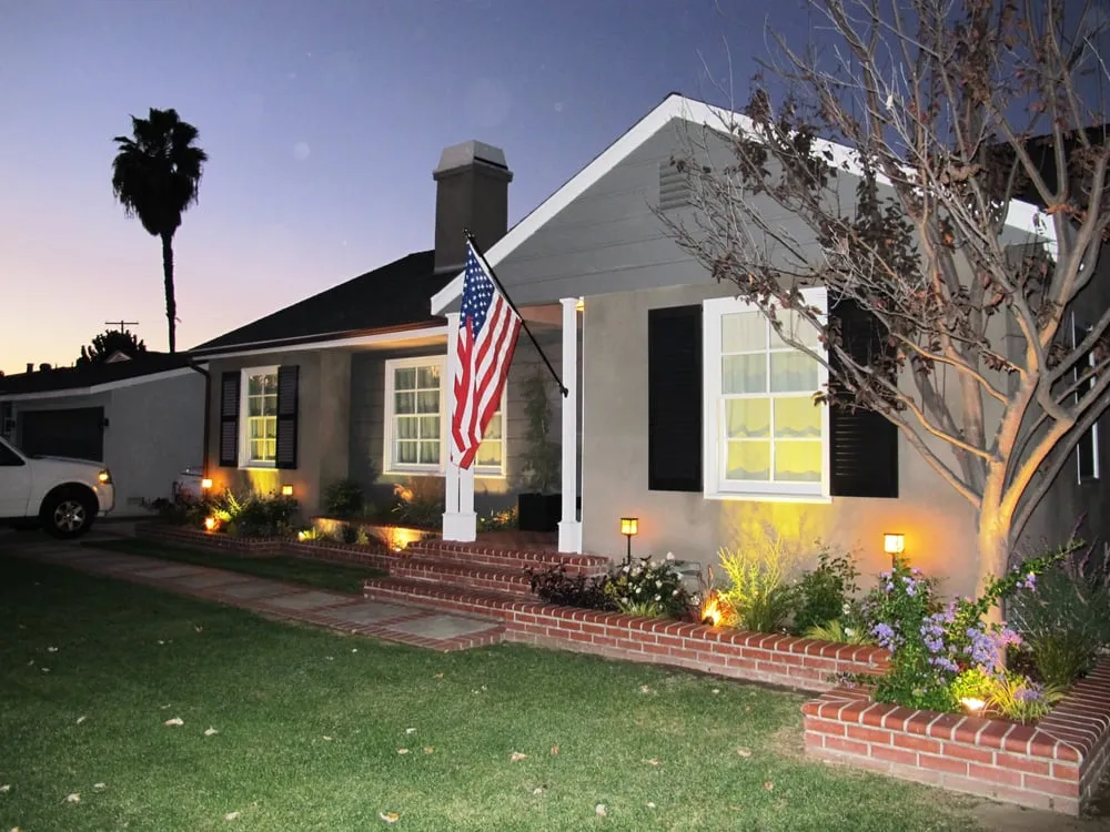 Professional landscape design for homes in Long Beach, CA by Bob & Mimmy's Gardening