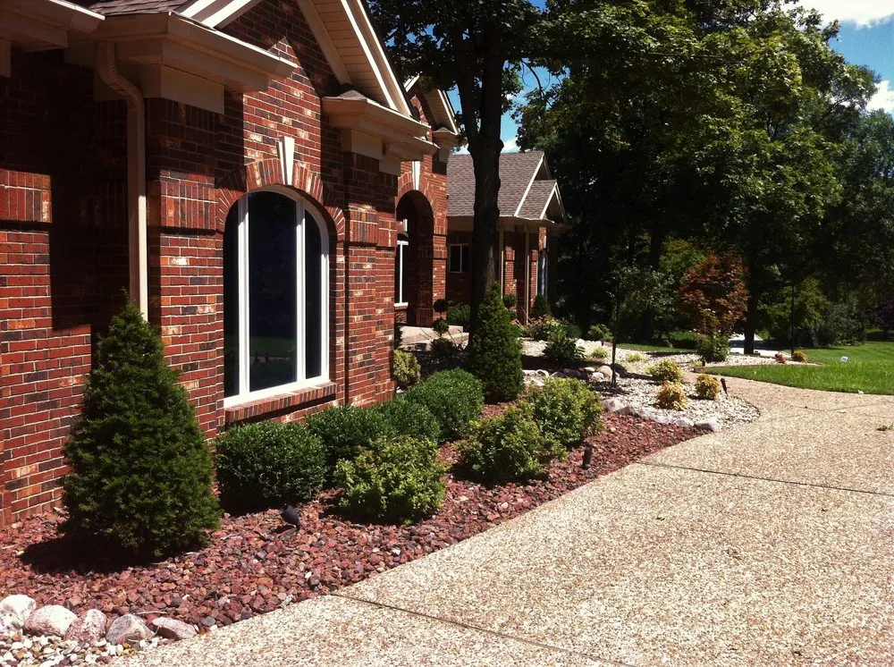 Local yard maintenance for year-round maintenance across O Fallon, MO - Bob & Paul's Nursery