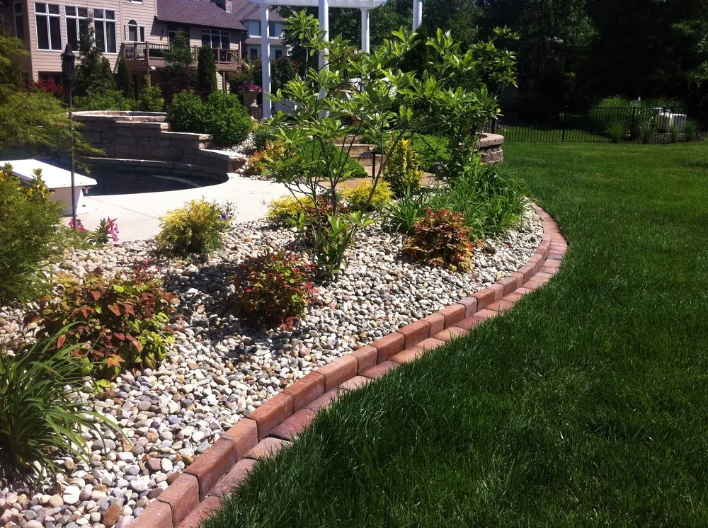 Trusted lawn care service in O Fallon, MO by Bob & Paul's Nursery