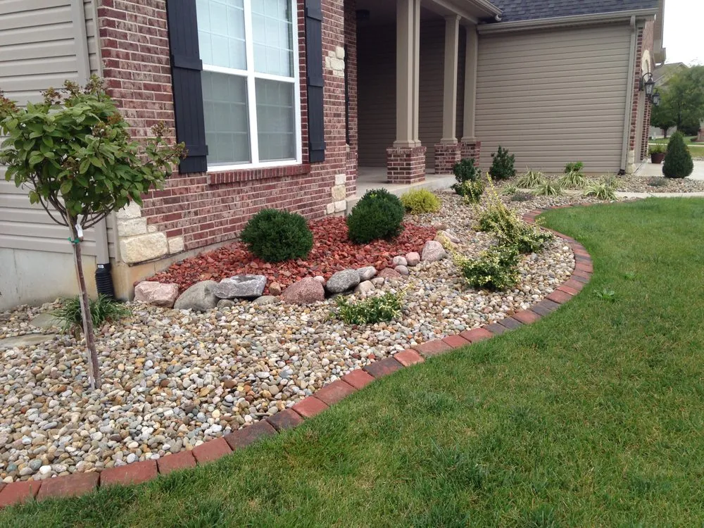 Trusted residential landscaping experts serving O Fallon, MO - Bob & Paul's Nursery