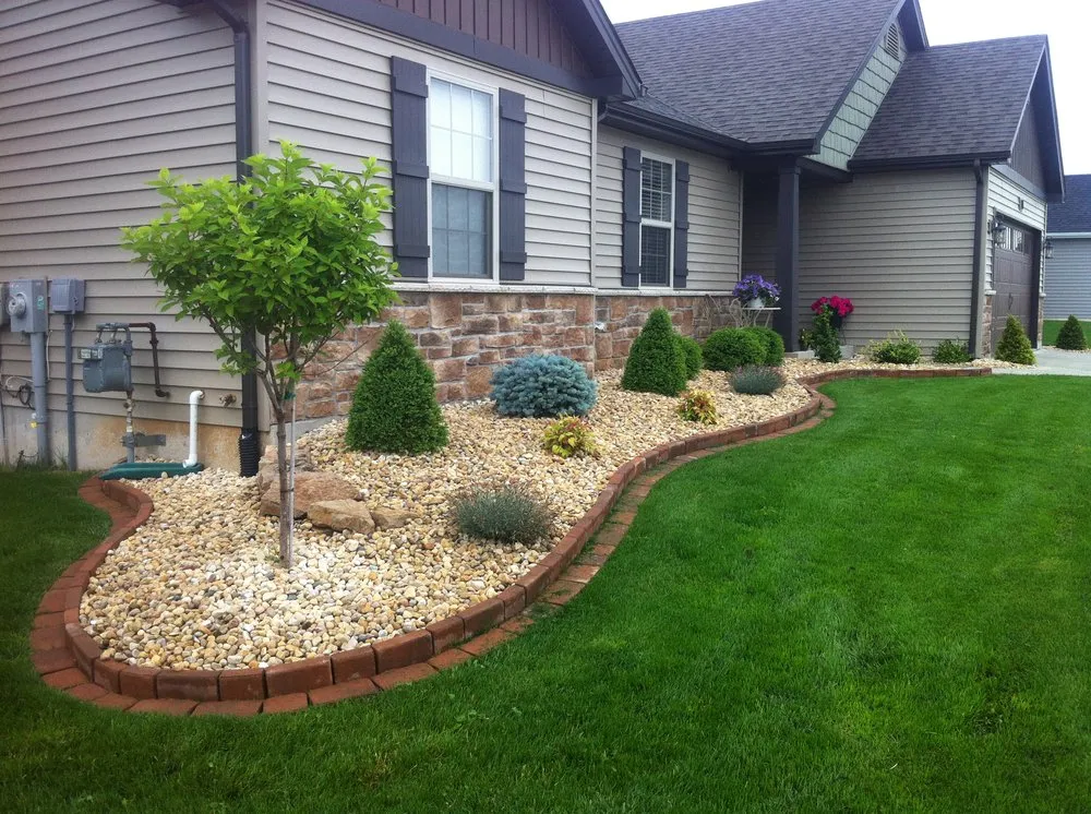 Reliable lawn care service in O Fallon, MO by Bob & Paul's Nursery
