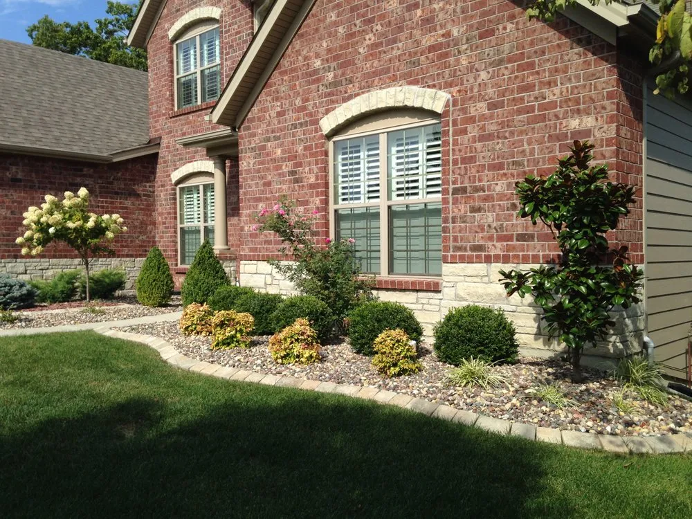 Trusted lawn mowing service experts serving O Fallon, MO - Bob & Paul's Nursery